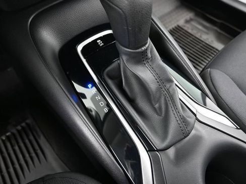 Certified 2024 Toyota Corolla LE image 25