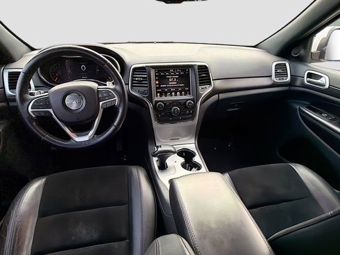 Used 2015 Jeep Grand Cherokee Altitude image 16