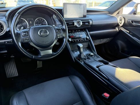 Certified 2021 Lexus IS 300 w/ Comfort Package image 27