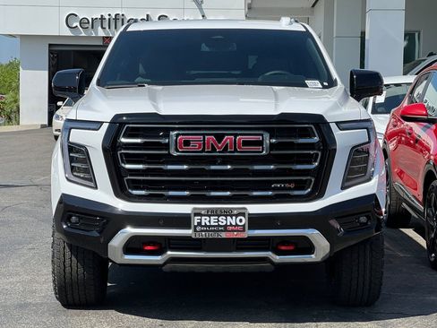 New 2026 GMC Yukon XL AT4 AWD/4WD image 3