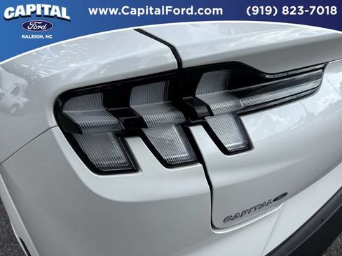 Certified 2025 Ford Mustang Mach-E Premium AWD/4WD image 15