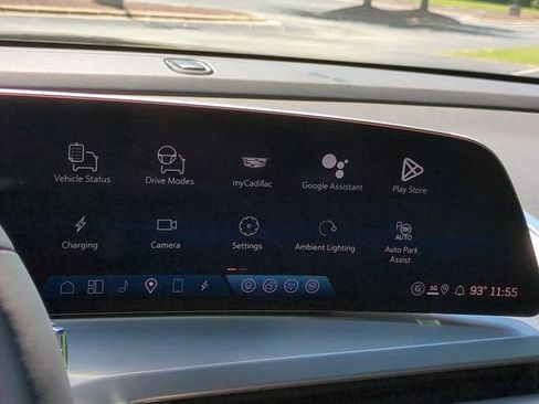 New 2026 Cadillac Vistiq Premium Luxury AWD/4WD image 13