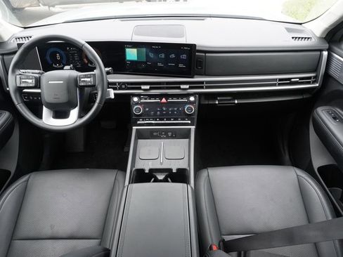 Used 2025 Hyundai Santa Fe SEL image 27