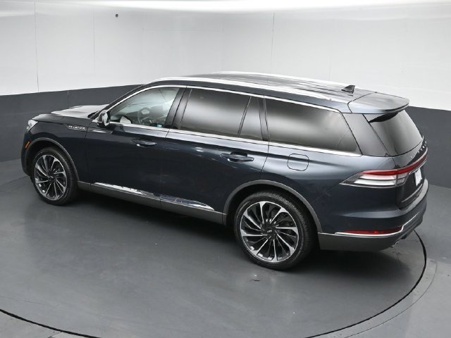 Used 2021 Lincoln Aviator Reserve w/ Equipment Group 202A AWD/4WD image 50