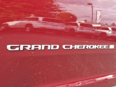New 2025 Jeep Grand Cherokee L Limited AWD/4WD image 24