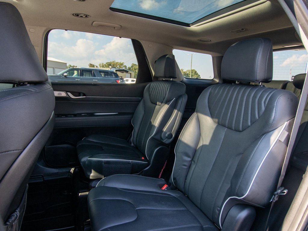 Certified 2024 Hyundai Palisade Limited FWD image 10