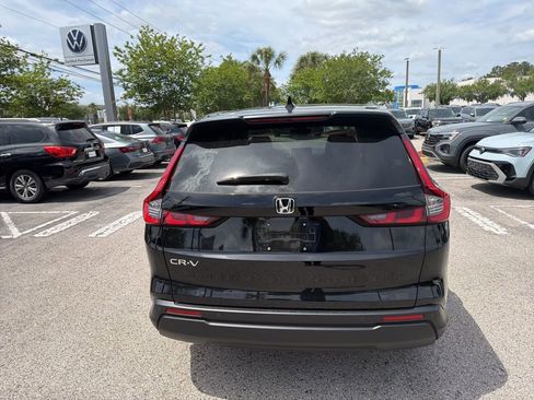 Used 2025 Honda CR-V EX-L image 8