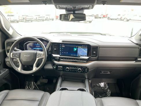 Used 2025 Chevrolet Silverado 2500 LT w/ Trail Boss Package image 23