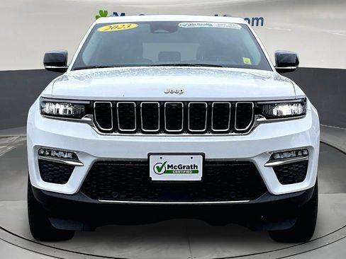 Used 2023 Jeep Grand Cherokee Limited w/ Luxury Tech Group II AWD/4WD image 2