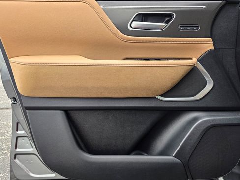 New 2026 INFINITI QX80 Luxe image 14