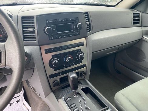Used 2007 Jeep Grand Cherokee Laredo image 19