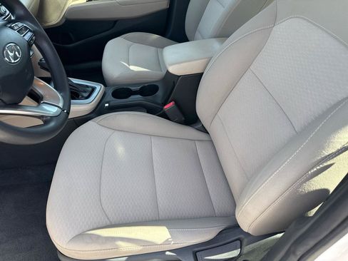 Used 2019 Hyundai Elantra SEL FWD image 10