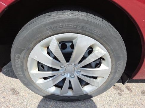 Used 2019 Subaru Impreza 2.0i w/ Eyesight AWD/4WD image 21