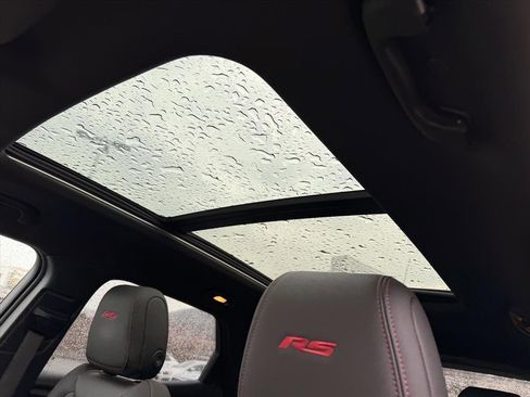 Used 2025 Chevrolet TrailBlazer RS w/ Convenience Package image 9