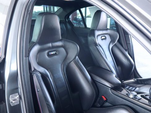 Used 2017 BMW M3 RWD image 38