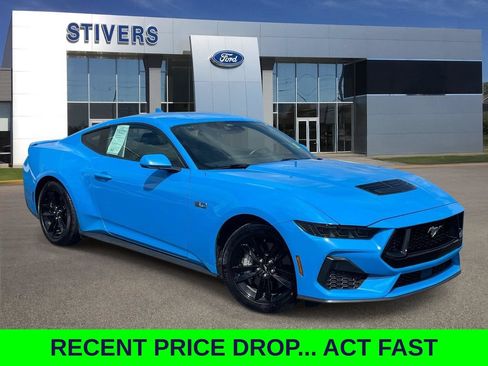 Certified 2025 Ford Mustang GT RWD image 1