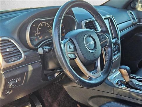 Used 2016 Jeep Grand Cherokee Limited image 9