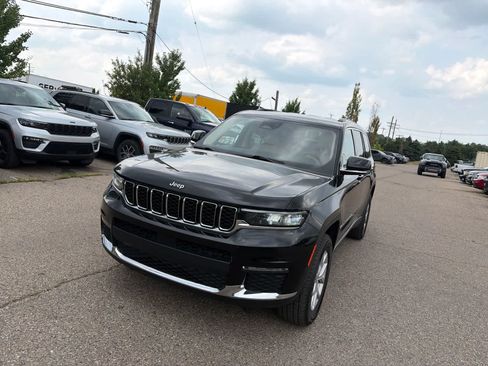 Certified 2021 Jeep Grand Cherokee L Limited AWD/4WD image 1