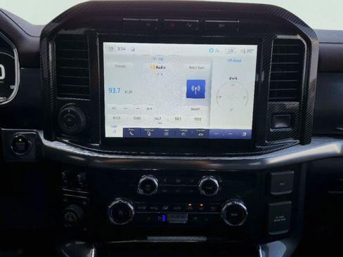 Used 2022 Ford F150 Lariat AWD/4WD image 19