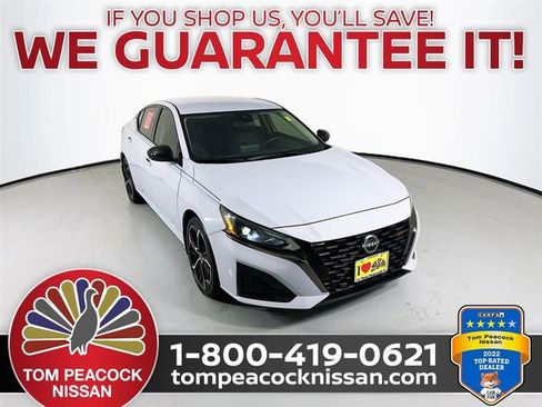 Certified 2023 Nissan Altima 2.5 SR FWD image 1