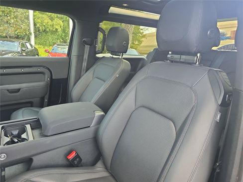 Used 2023 Land Rover Defender 90 S AWD/4WD image 11