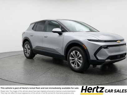 Used 2025 Chevrolet Equinox LT