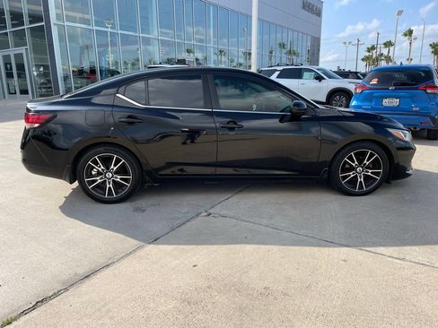 Certified 2020 Nissan Sentra S FWD image 3