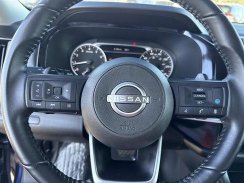 Used 2024 Nissan Pathfinder SV image 26