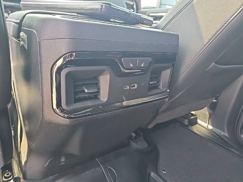 Used 2026 GMC Sierra 2500 AT4 w/ AT4 Premium Plus Package AWD/4WD image 17