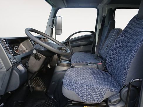 New 2025 Chevrolet Low Cab Forward RWD image 9