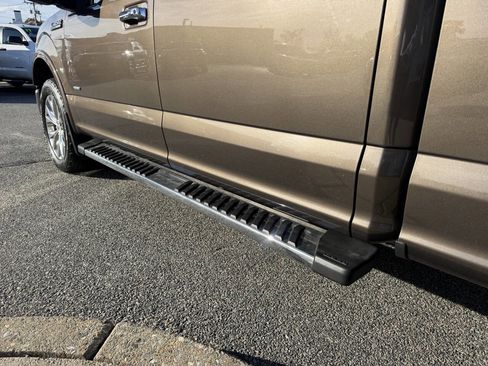 Used 2015 Ford F150 Lariat w/ Equipment Group 502A Luxury image 7