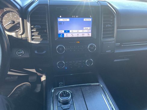 Used 2019 Ford Expedition Limited w/ Equipment Group 301A image 13