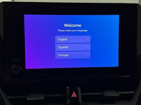 Used 2025 Toyota Corolla LE image 16