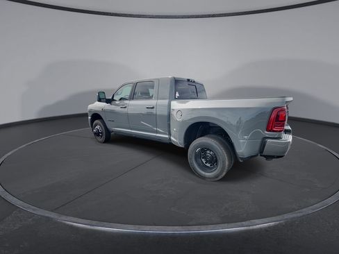 New 2026 RAM 3500 Laramie AWD/4WD image 6