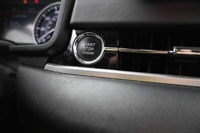 Used 2024 Mitsubishi Outlander SE AWD/4WD image 23