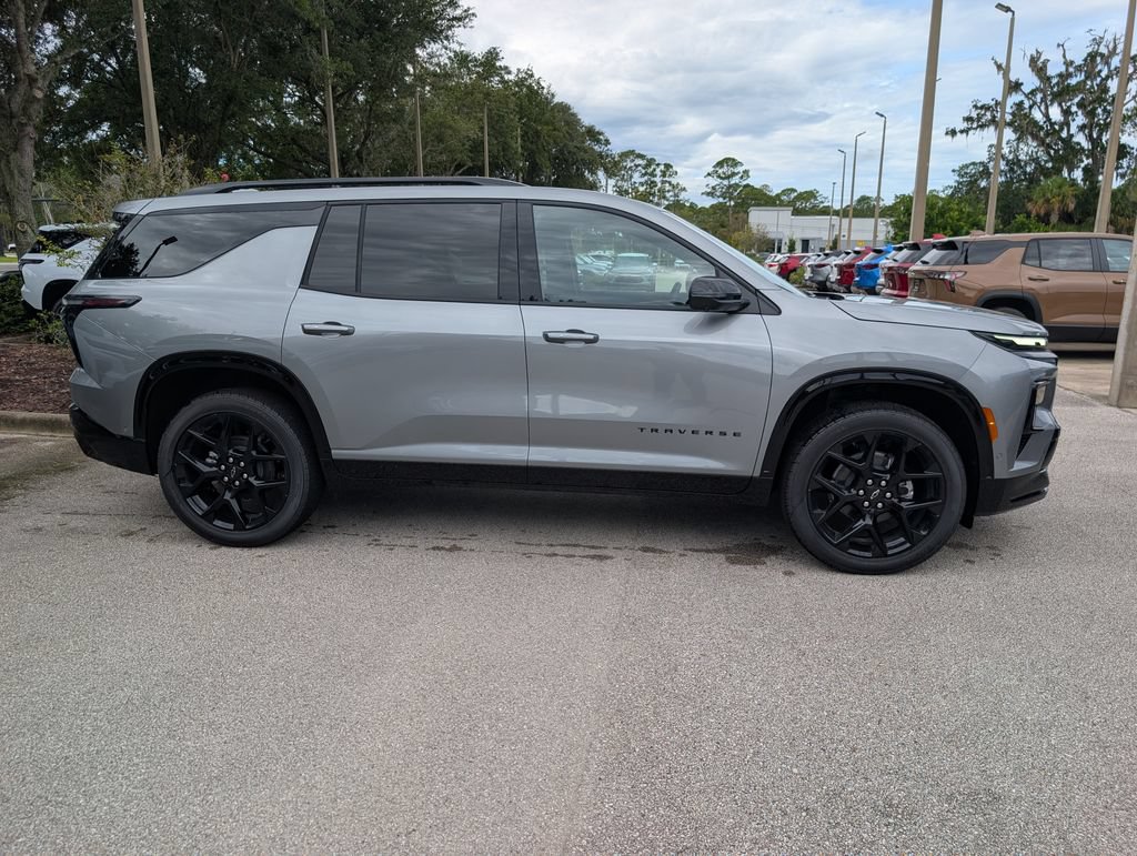 New 2026 Chevrolet Traverse RS FWD image 10