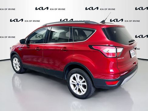 Used 2018 Ford Escape SEL AWD/4WD image 5