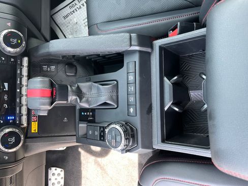 Used 2025 Toyota Tacoma TRD Pro AWD/4WD image 27