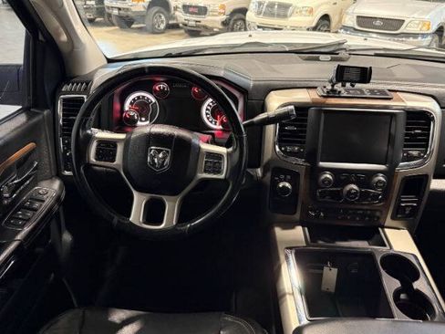 Used 2013 RAM 2500 Laramie w/ Convenience Group AWD/4WD image 20