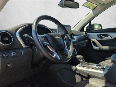 Used 2023 Chevrolet Blazer LT AWD/4WD image 10