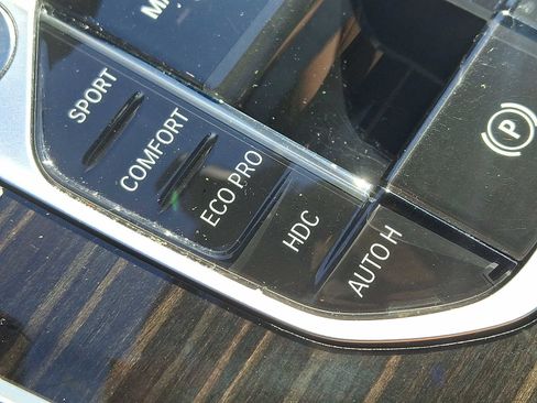 Used 2023 BMW X5 xDrive40i image 25