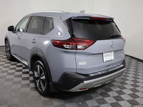 Used 2022 Nissan Rogue Platinum w/ Head-Up Display Package image 6