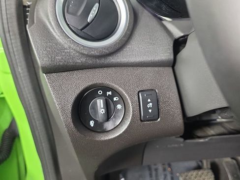 Used 2014 Ford Fiesta Titanium FWD image 29