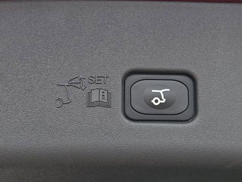 New 2026 Lincoln Nautilus Reserve w/ Jet Appearance Package image 11