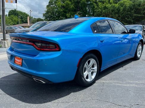 Used 2023 Dodge Charger SXT w/ Cold Weather Package RWD image 8