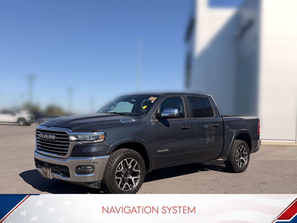 Used 2025 RAM 1500 Laramie AWD/4WD image 2