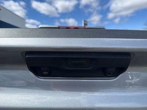 Used 2023 Chevrolet Silverado 1500 High Country AWD/4WD image 12