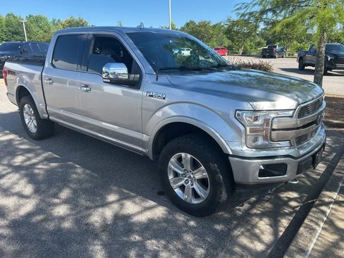 Used 2020 Ford F150 Platinum w/ Equipment Group 701A Luxury AWD/4WD image 3