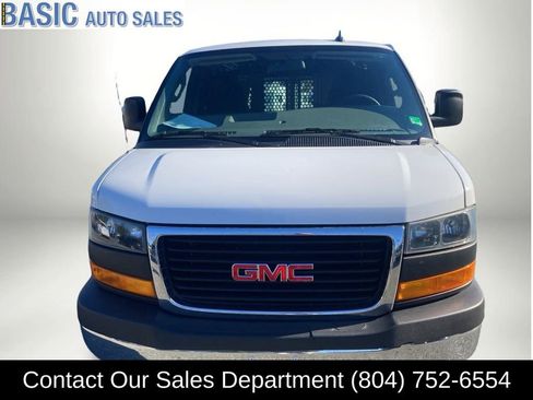 Used 2022 GMC Savana 2500 w/ Driver Convenience Package image 2