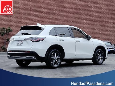 Certified 2024 Honda HR-V EX-L image 2